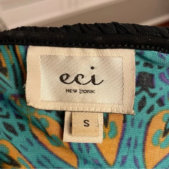 ECI Multicolor Abstract Tunic - Picture 3 of 4